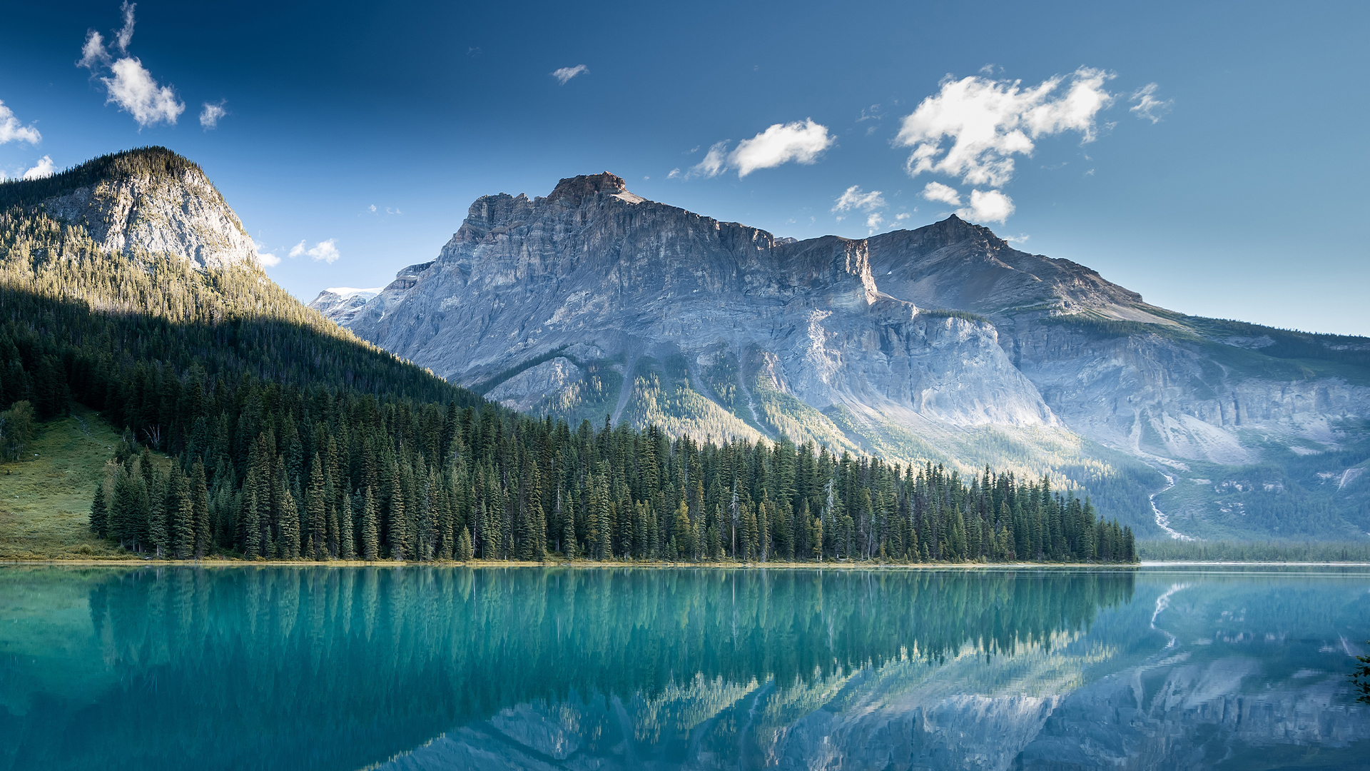 Beautiful emerald lake, Yoho national park, British Columbia, Canada