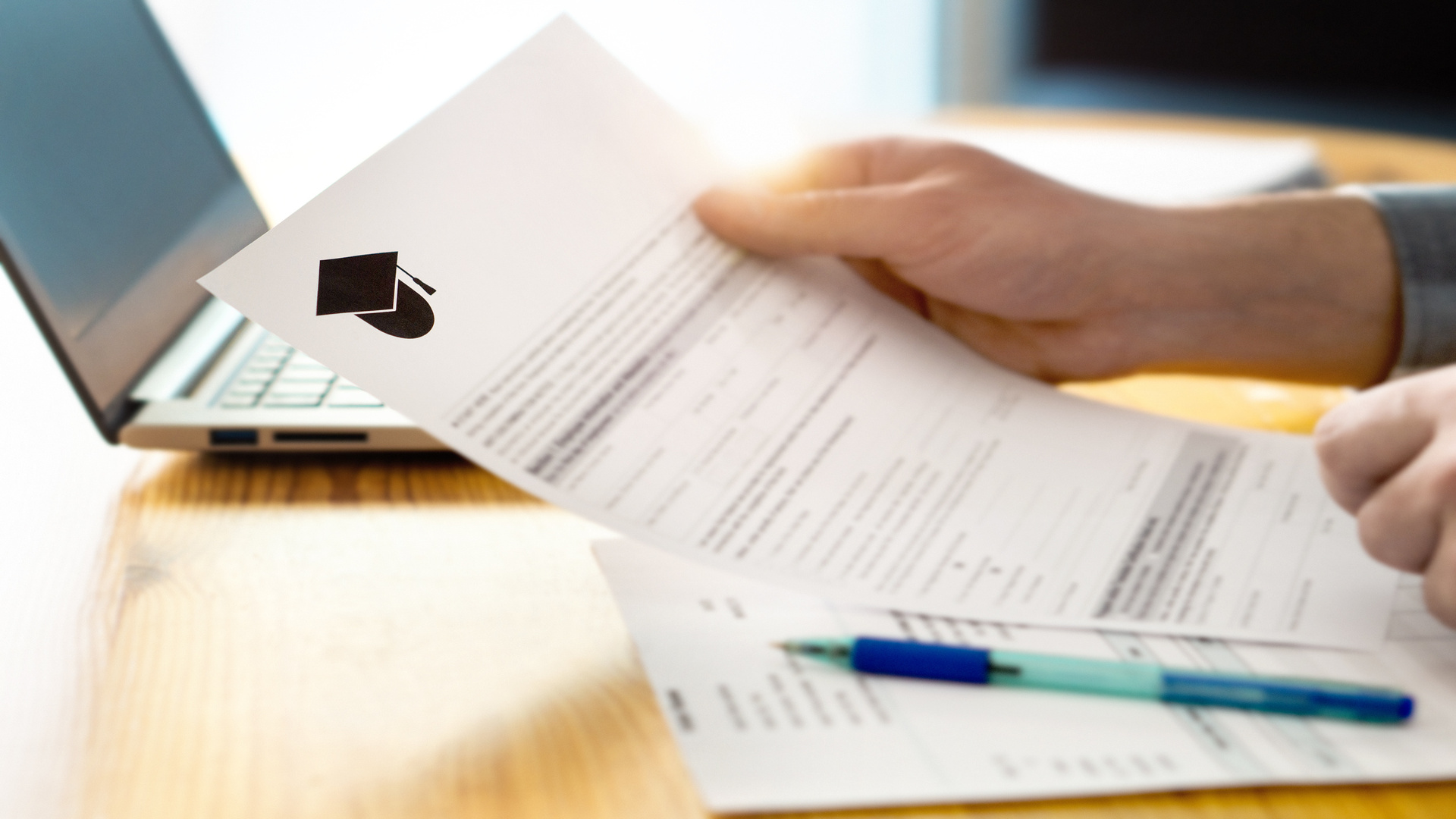 Student Loan Defaults 9.3 Million Borrowers