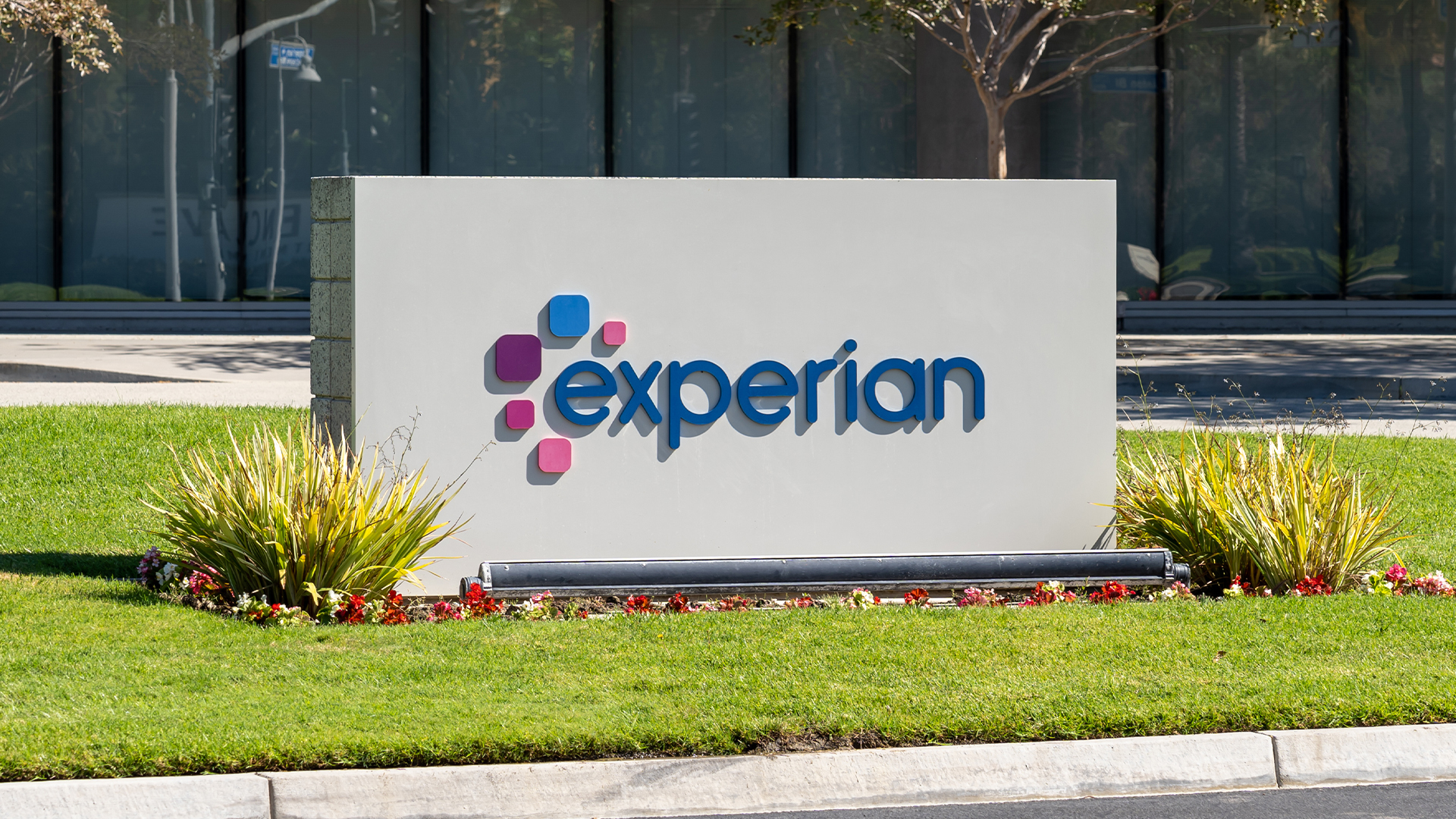 Experian launches FCRA Data Bureau
